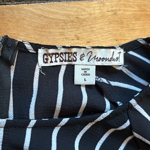 Bundle of Three Women’s Short Lightweight Summer Dresses Size L - Picture 7 of 7